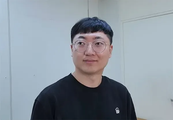 우리가 '충주맨'의 일탈에 열광하는 이유